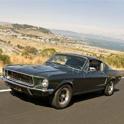 LFollow the daily pictues of most beautiful old cars in the world