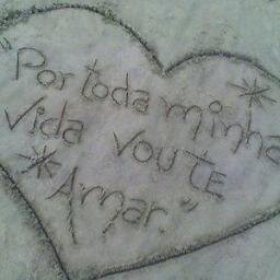 Se quer me reconquistar não tente descobrir a razão que te levou a me perder, e sim a razão que me levou a te amar...