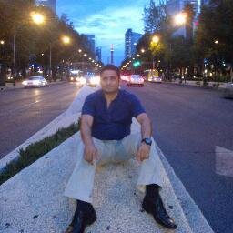 MoisesBretonC's profile picture. Feliz Padre e hijo, abogado litigante, motociclista, y mas