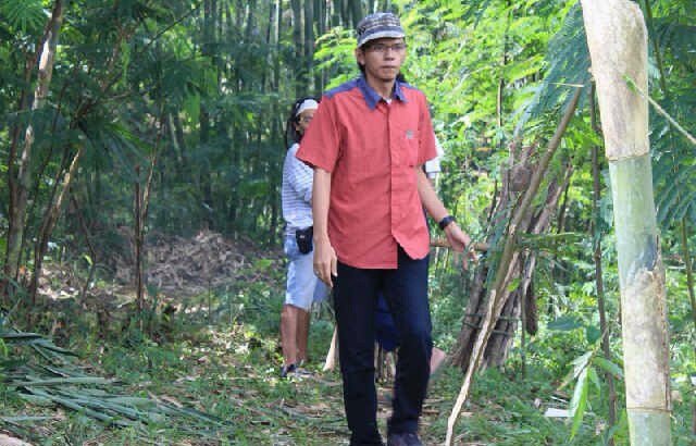 naik perahu selalu