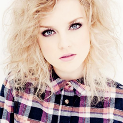 account support Perrie Louise Edwards froom @littlemicoffic x