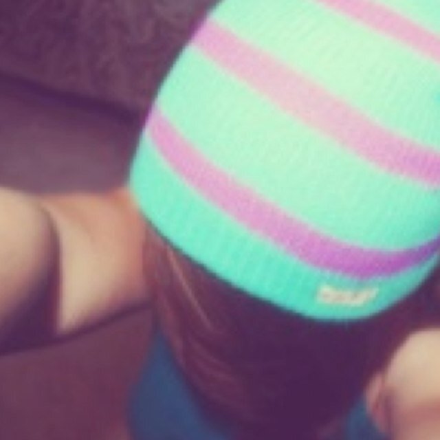 |noi siamo destinati a stare insieme piccola..niente e come me e te insieme, ti amo da morire-hazz❤|