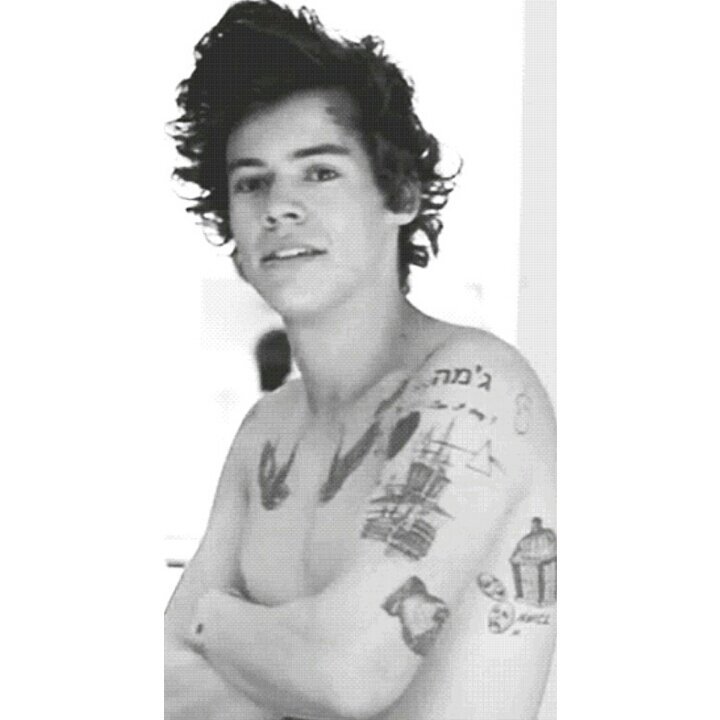 YOU GOT A FREE FOLLOW PLZ FOLLOW HERE @Esti_Zipenuk ILY Xx.