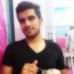alwayz in shugal+jolly mood wid frndz/.......follow foh follow ....tweet foh tweet......