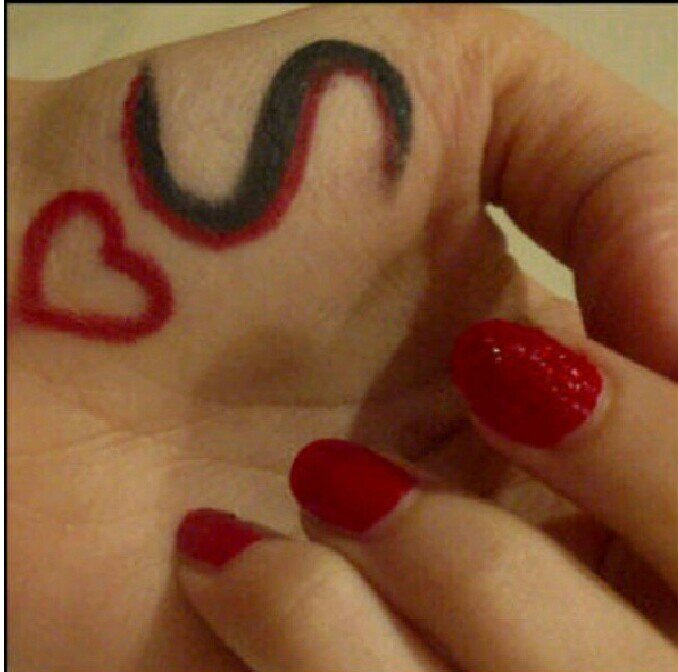 ‏‏‏‏‏‏‏اغرد للحب وأعيش للحب..!! المتابعة حرية شخصية. .للتبادل 5 / 5 ابدا وعطني تم لأول 5 تغريدات بالمفضله# التمم _ مقدماً
