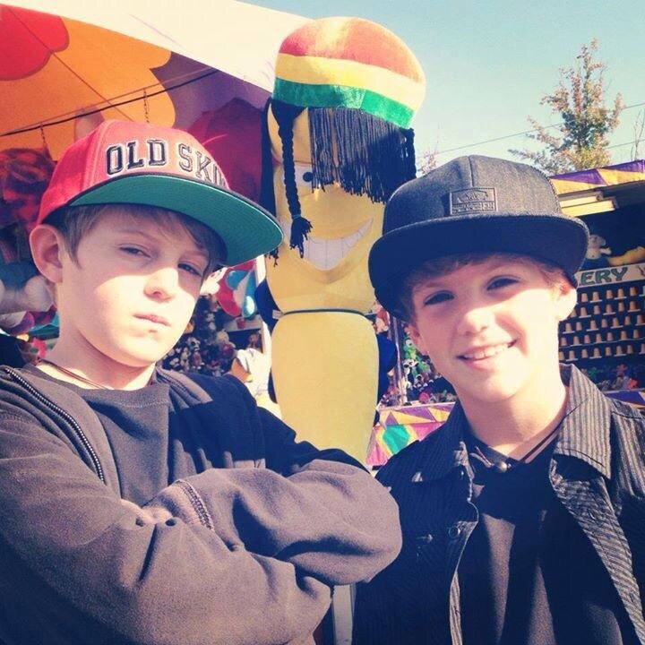 FLAVIAROMEROTEA's profile picture. 333