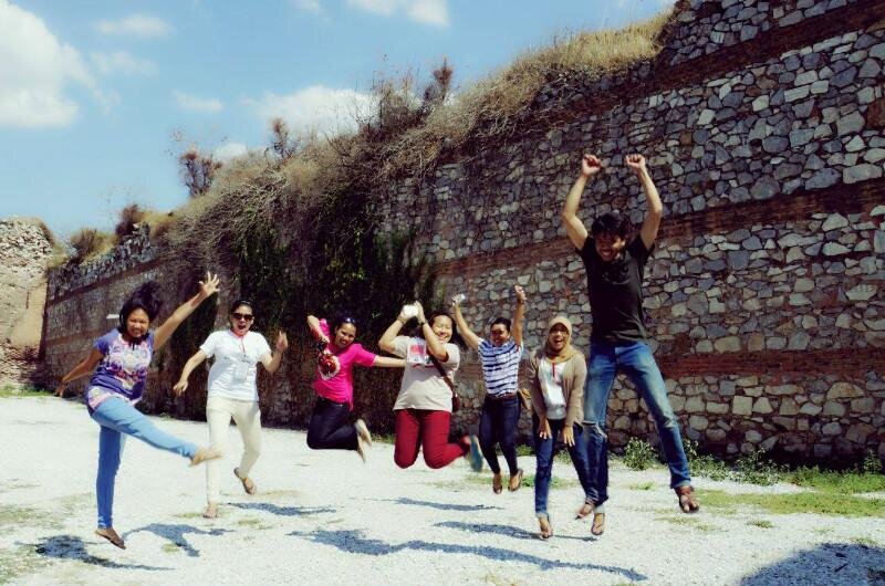 firasadlina's profile picture. be nice girl :)