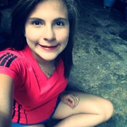 EM *--* quiero un chico guapo y sigueme te sigo descomplicada AMO LA MUSICA y relaxx *--*