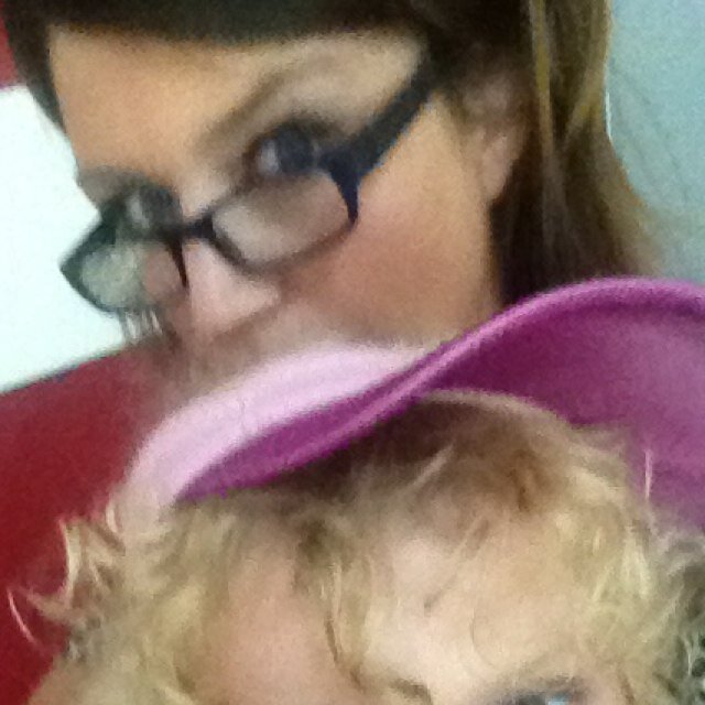 lisamoore020's profile picture. 