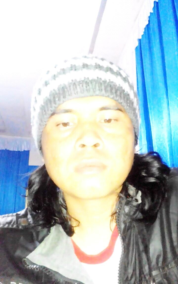 hidup itu harus di jalani.. walau ga berjalan...