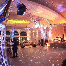 ANTENA SOM E ILUMINAÇÃO - FAZENDO O DIFERENCIAL DE SUA FESTA!!!. SOM. ILUMINAÇÃO, DJ E ALUGUEL DE CADEIRAS.