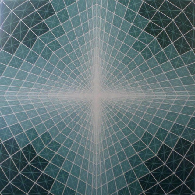 Artist specializing in hand painted optical illusions. http://t.co/rTtVJiObyB - search: chris long to purchase prints and originals.