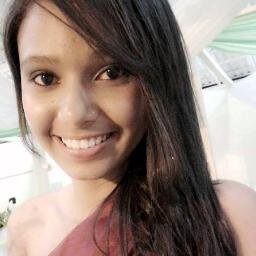 Erikakawaguchi's profile picture. Aos 17 anos, CATÓLICA, renovada, ministra de intercessão, vocacionada Fraternidade O Caminho. Apaixonada por Jesus e filha da Virgem Maria! ♥