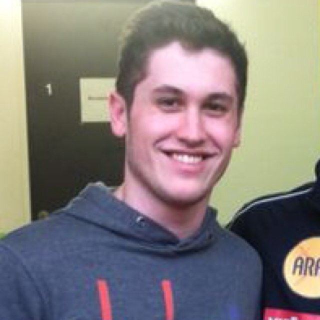 ndre2707's profile picture. 