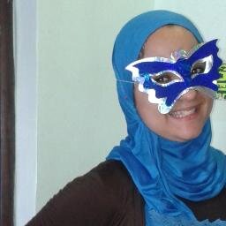 They Call Me Dina =D Magnona,bd7ak for reason nd for no reason :D B7p Afr7 eli 7wlyaa
#Egypt #Squash #Single #Music #Muslim #Family  #Me