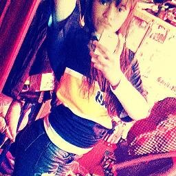 hola si me llamo oriana tengo 13 años,soy de boca el mejor :D amo a los one direction :) http://t.co/j6jM0Lt6im https://t.co/vmOetnv09F