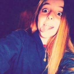 Para vos que me stalkeas, muajaja, te dejo un kis / Niiqo Montero te ama jua jua