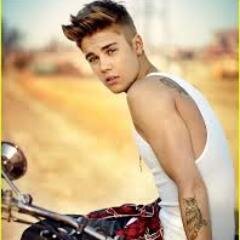 @justinbieber // Dream Come True 29/10/2013 // FOLLOW AND FOLLOW BACK // #JUSTINBIEBERENBOGOTA