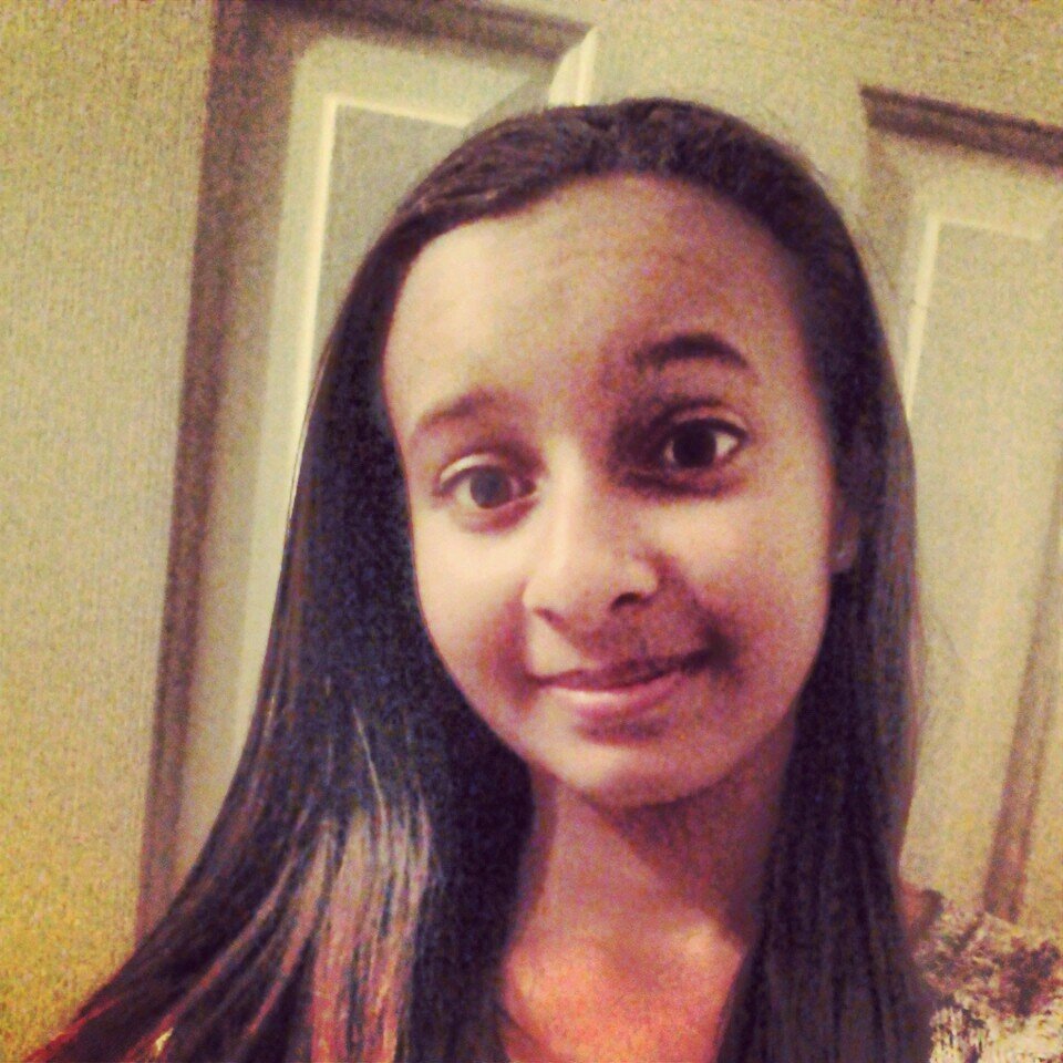 heyyyyy just got a twitter account sooooo... follow me!!!!!!!!!!!!!!