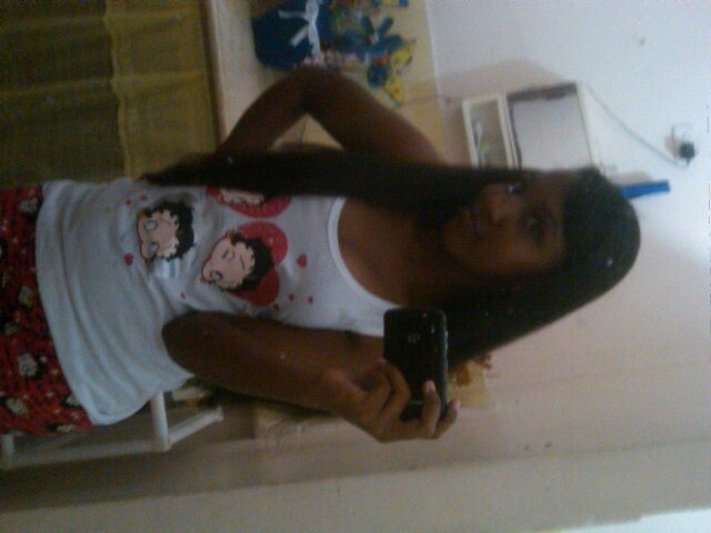 ♥♥♥♥ *timida y amorosa* ♥♥♥♥