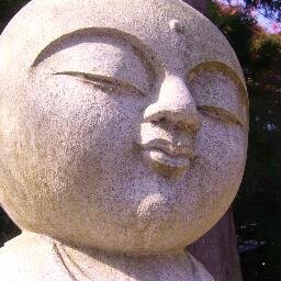 障害学と生命倫理学から差別論をやってます。好物は猫とバイオリンとEDM。『差別の哲学入門』(池田喬さんとの共著)共訳にD・ヘルマン『差別はいつ悪質になるのか』等。あまり有意義なことは呟きません。