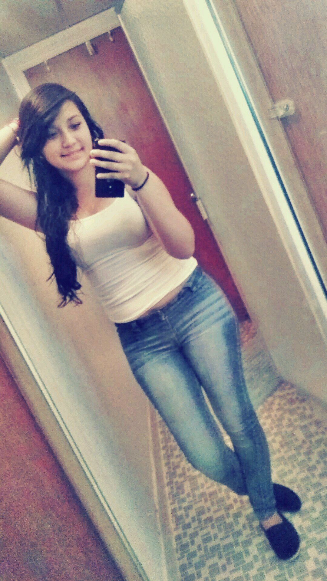 I'm new to twitter so follow back, k. | @lizbethhh_x3