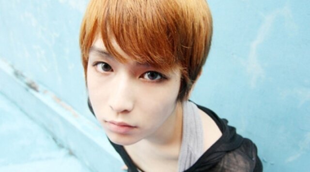 เรียกสั้นๆ 'ทรานซ์' ทักได้ไม่กัด .แยกเขี้ยว(?) #หยาบได้สุภาพเป็น #ยืมเมจ [170956]