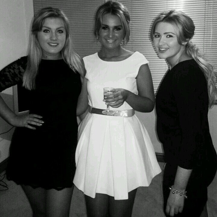 KatyVictoriaMUA's profile picture. 