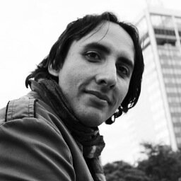 Experto en webcontent · Entrepreneur · Bloguero · Podcastero · Geek · Gamer · Analista cinematográfico y de contenido · Escritor