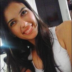 Paraibana, Flamenguista, Leonina, Forrozeiira, Apaixonada por Deus.. Pela viida e por minha família. (L'