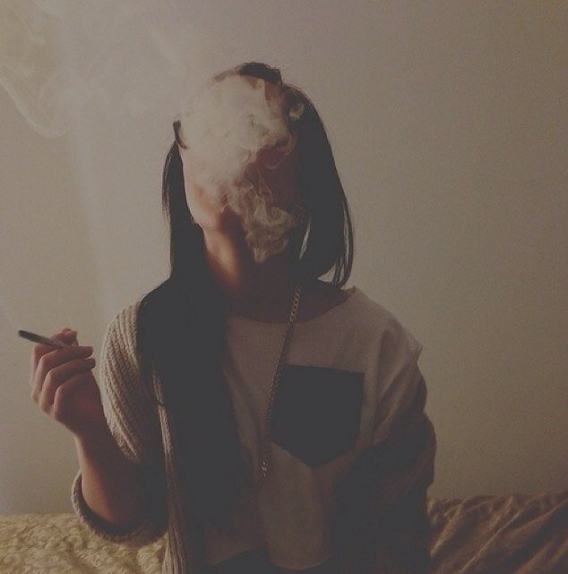 windymidnights's profile picture. Dwelling on that meaningless rainy day cuddly kiss x