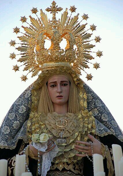 Grupo joven de la Venerable Cofradía de Penitencia de Nuestra Señora y Madre de la Soledad y Santo Entierro de Nuestro Señor Jesucristo. Parroquia San José