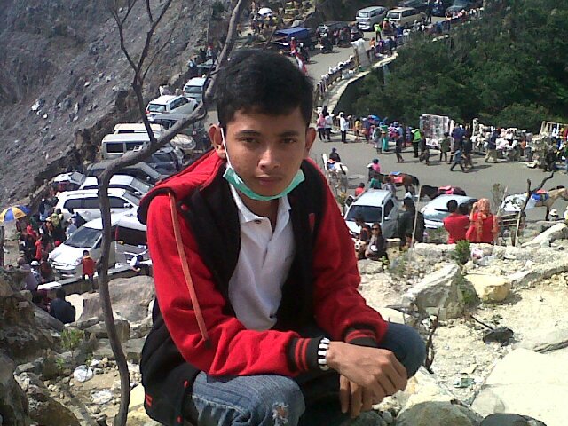 aricaputra's profile picture. 