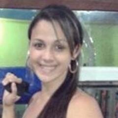 Nunca tenha ingratidão com quem já te fortaleceu  ;]