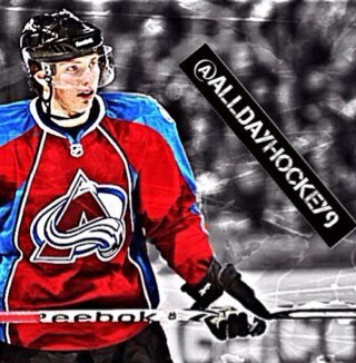 Avi & header made by @LoyalToDaBurgh.  I'm a none bias hockey fan just here to tweet about the best sport on earth!