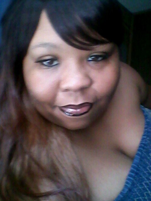 SINGLE MOTHER MAKE IT IN DIS WORLD OF SURVIVAL