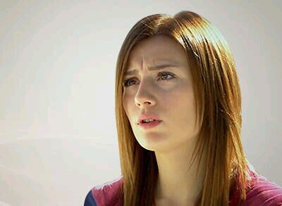 ​وﭠسألنيَ عنَ ﭑفرآحيَ ﺗرێ ﭑسبآبهآ قربک (=|♡'