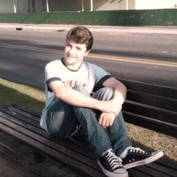 A amizade consigo mesmo é crucial, porque sem ela não se pode ser amigo de ninguém mais no mundo.
( Eleanor Roosevelt )