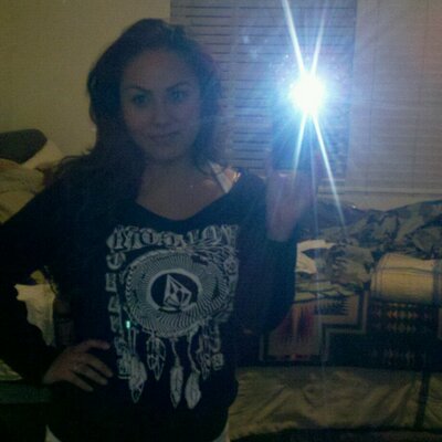 Profile Picture of Vanessa (@VanessaLuera) on Twitter