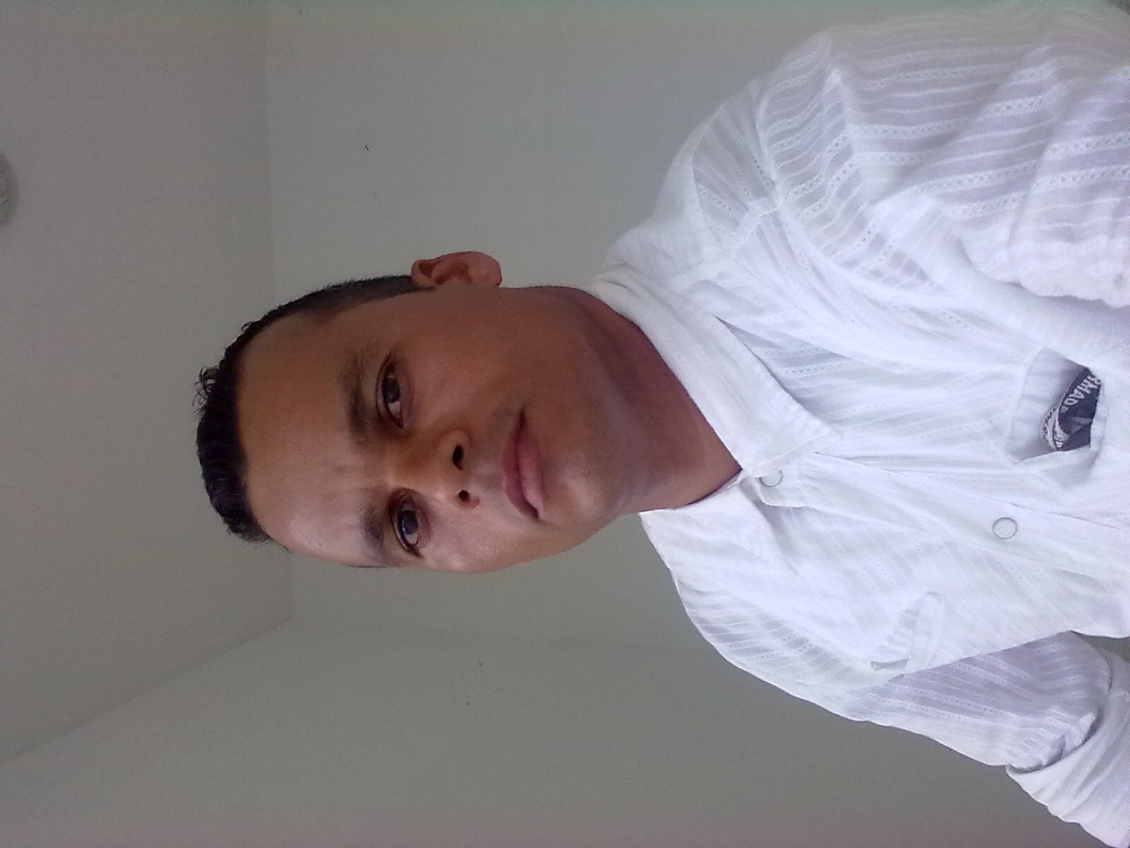 soy mio y hago.lo q creo q ess  lo mejor