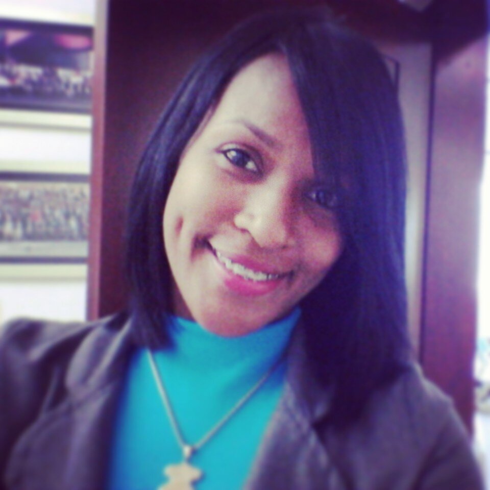 MayleniR's profile picture. 