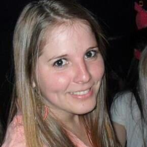 GilesGeorgina's profile picture. Que el amor valga la alegría y no la pena! ♡

Lo imposible solo tarda un poco más! 30N2019♡