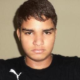 Creador de tutoriales y entretenimiento en youtube