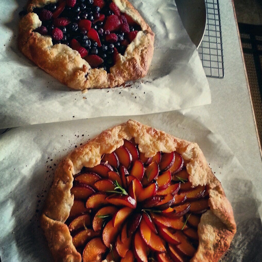 bread & pastry studio~specializing in creative pastry, bread & treats. We're on a short hiatus for baby #2 - watch this space for updates! ♡ See you soon!