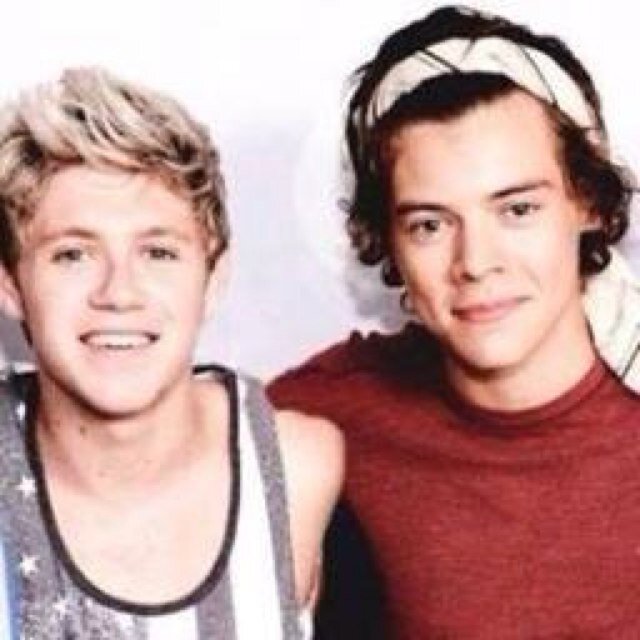 nuttynialler Profile Picture