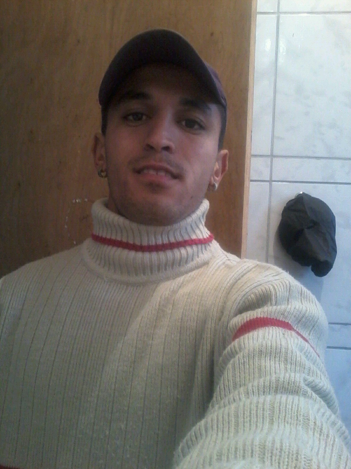 ♣Prazer.Douglas .!♦


- fαlα mαl ? e pαgα um pαu !

→ por dentro uma personalidade minha !
→ por fora um conceito teu !☺