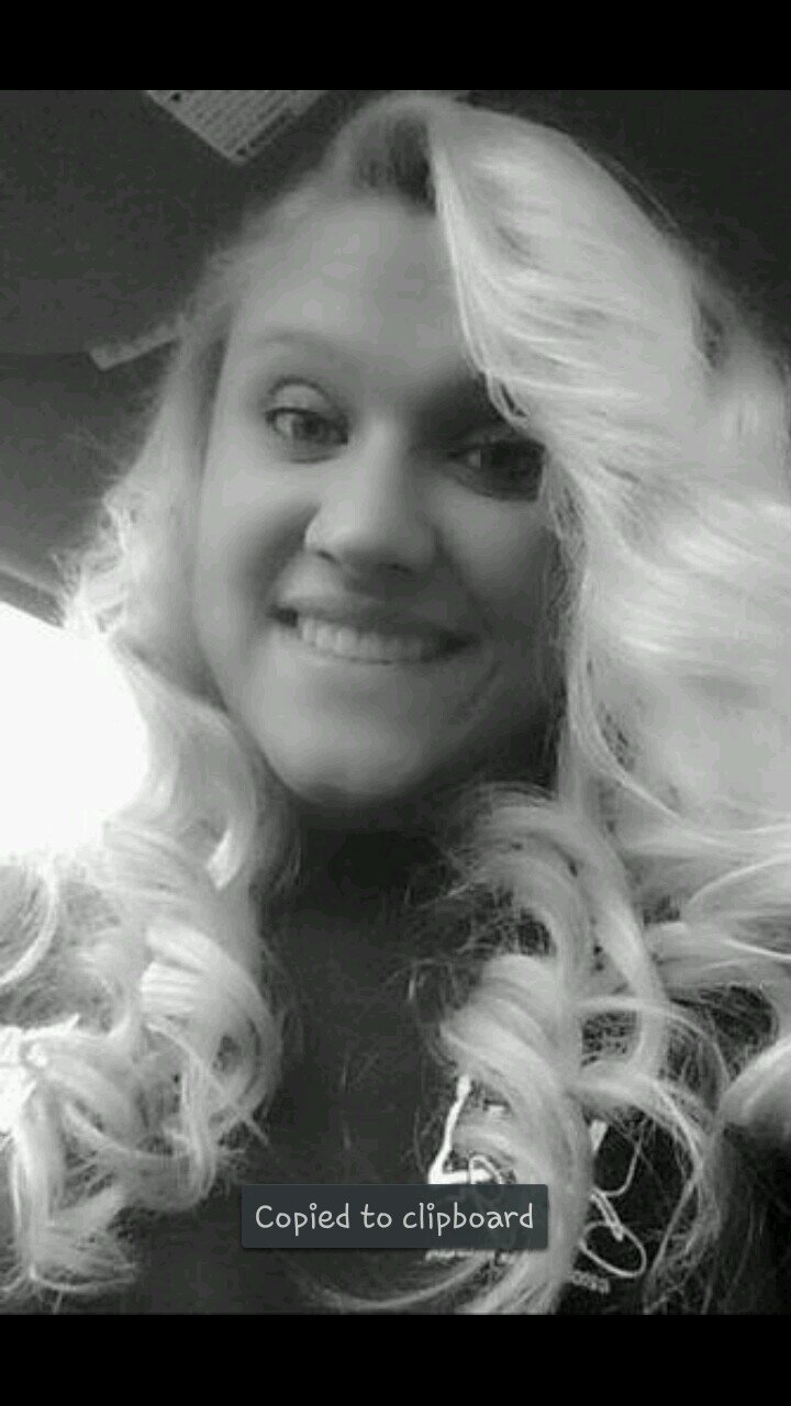 emilyw890's profile picture. 