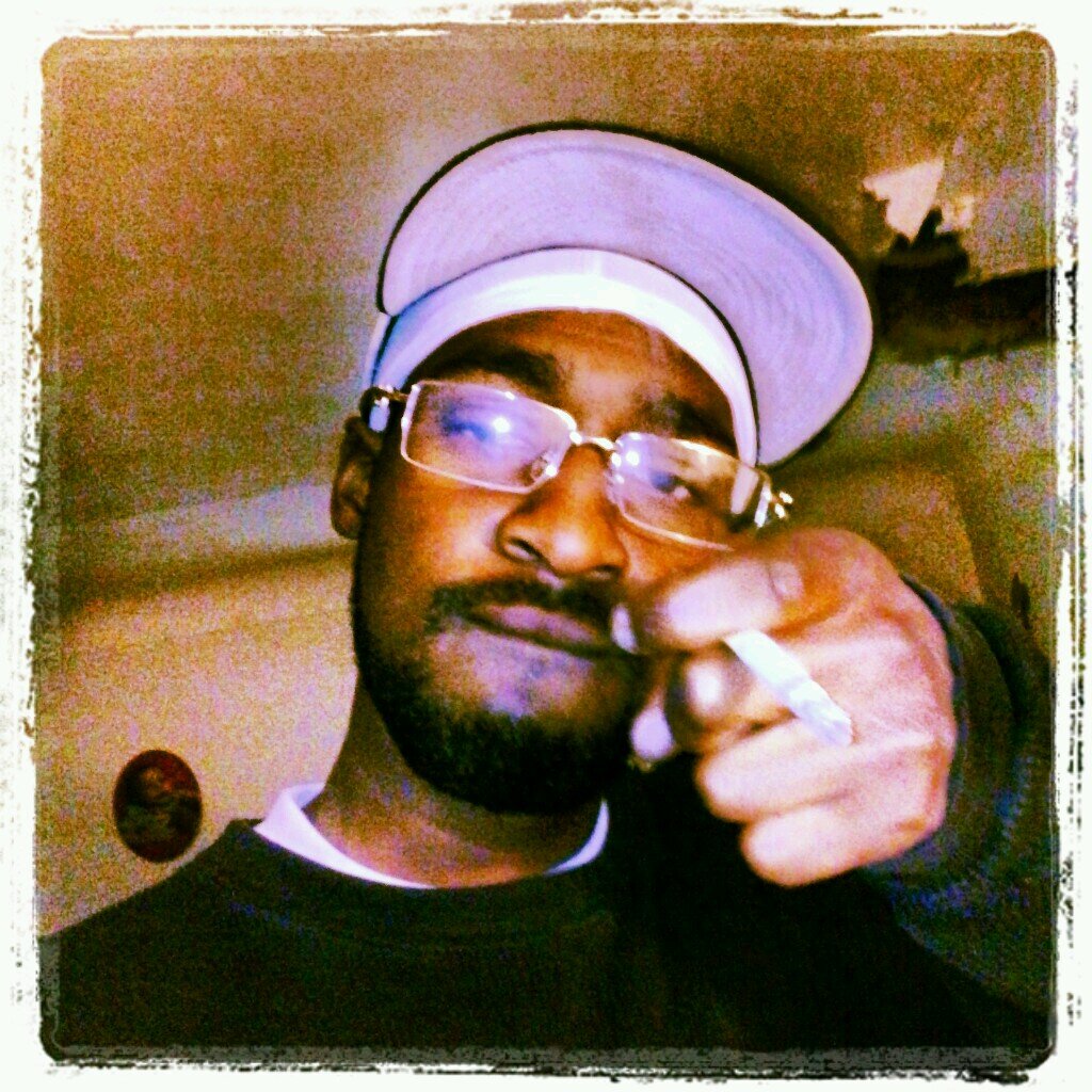 #YungFukkYoFeelinz ............ #YungChiefa ......... #YungSpitta ....... #YungNino ..... #YungG .....