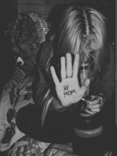13 years old girl who hates her self,Anxiety,suicidal,depressed, cutter #PierceTheVeil #CrazyMofo #EdSheeran (secret account)