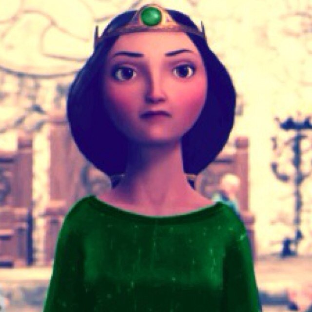 A Princess does not place her weapons on 'da table. .